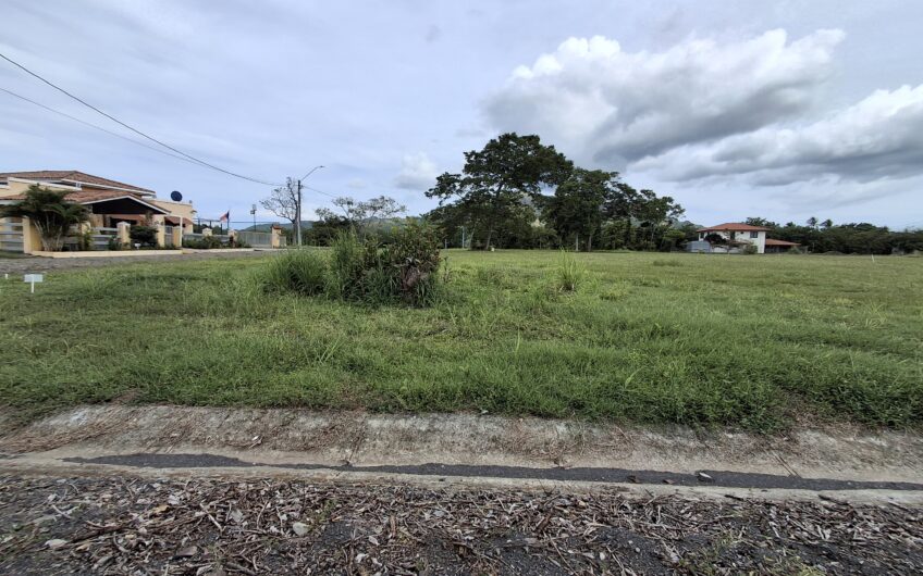 Se vende Lote en Chame PH La Colonia