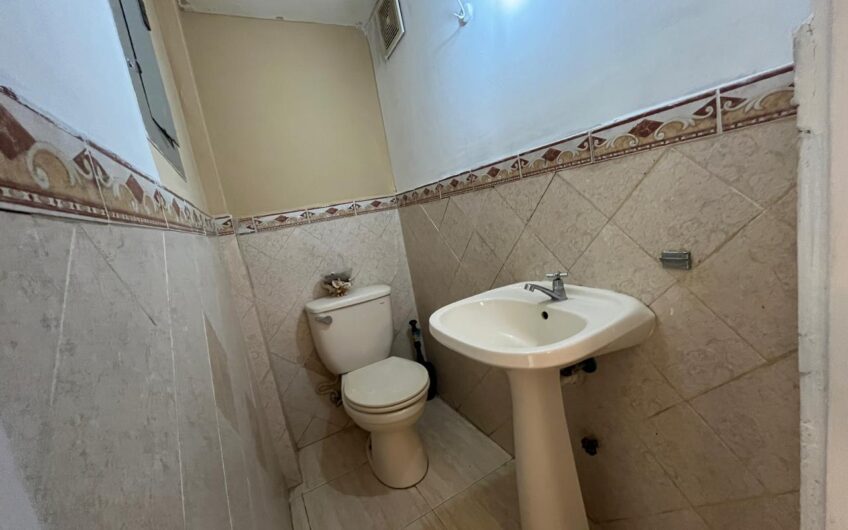 Dos casas en una: una para ti y otra para generar ingreso.