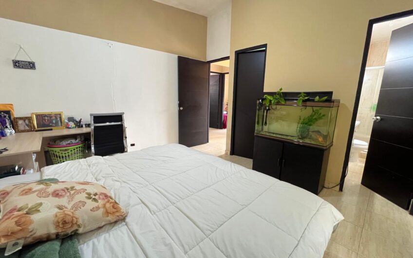 Dos casas en una: una para ti y otra para generar ingreso.