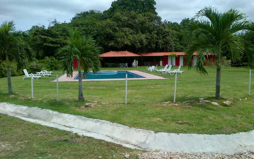 Se vende Lote en Río Hato Valle de Toscana