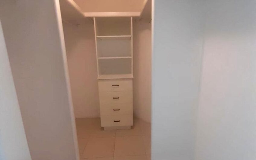 Apartamento en Venta en Marbella de 212M a precio de mercado